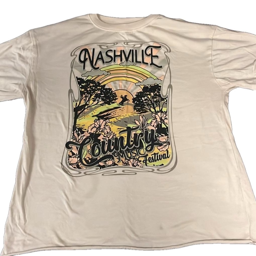 Nashville Country Music Festival Graphic T-Shirt. Large